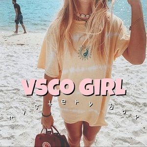 VSCO GIRL mystery accessory box!